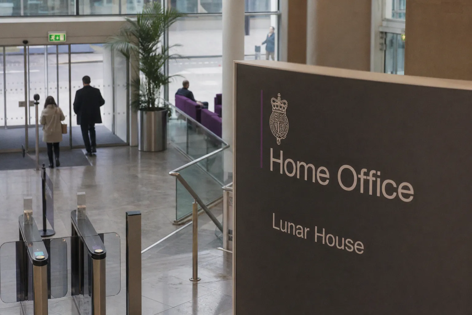 Check your UK sponsor licence status on the official list