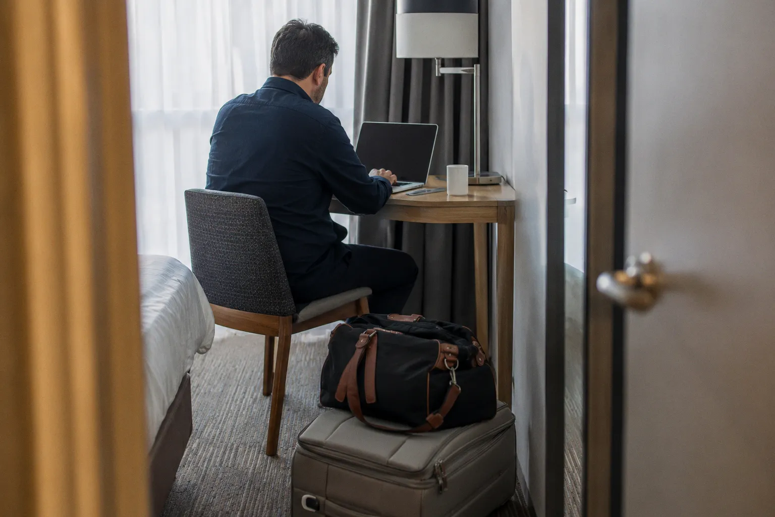 Declare Duty-Free Goods Online Before UK Landing