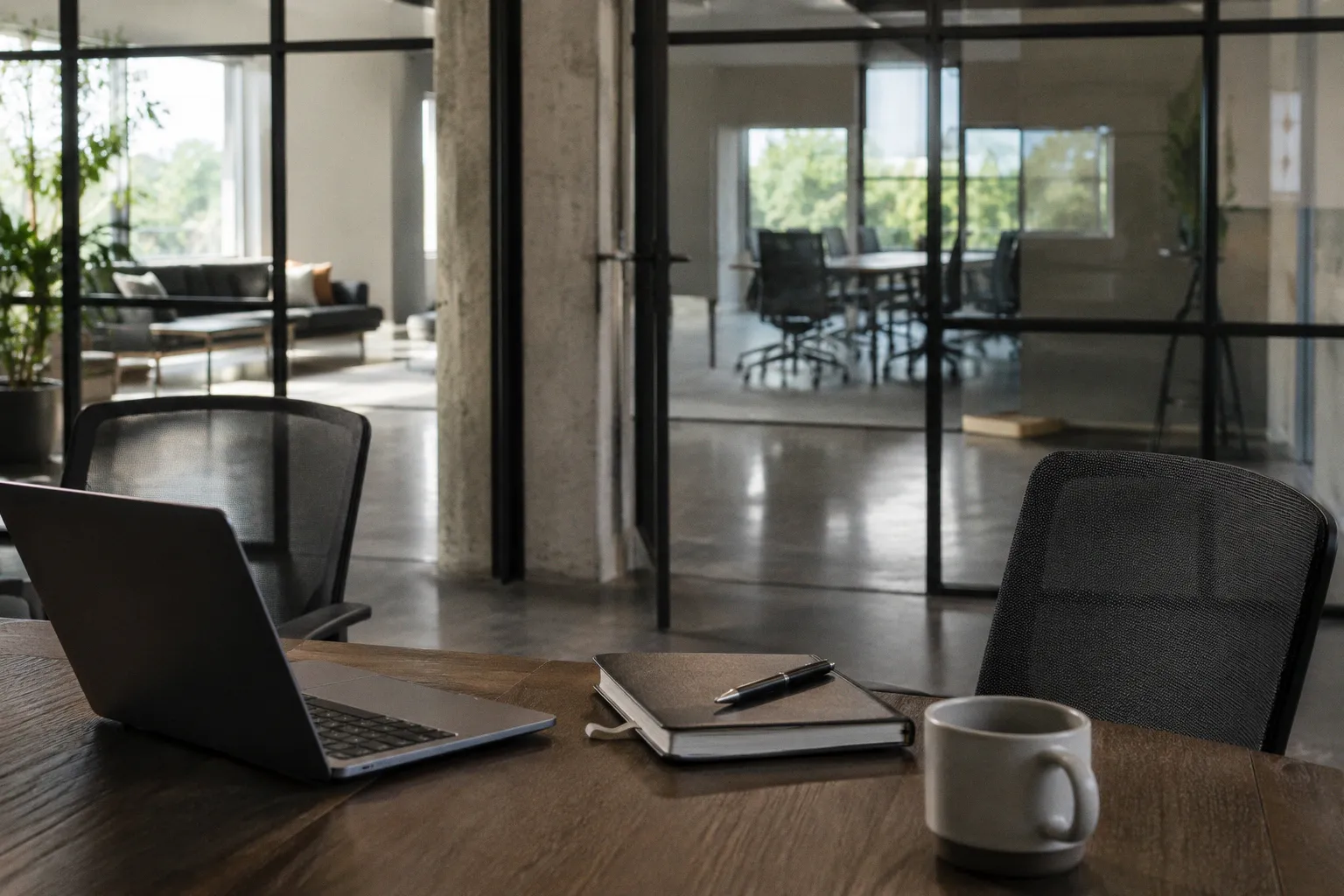 Pick the Right UK Work Visa: Graduate vs Skilled Worker