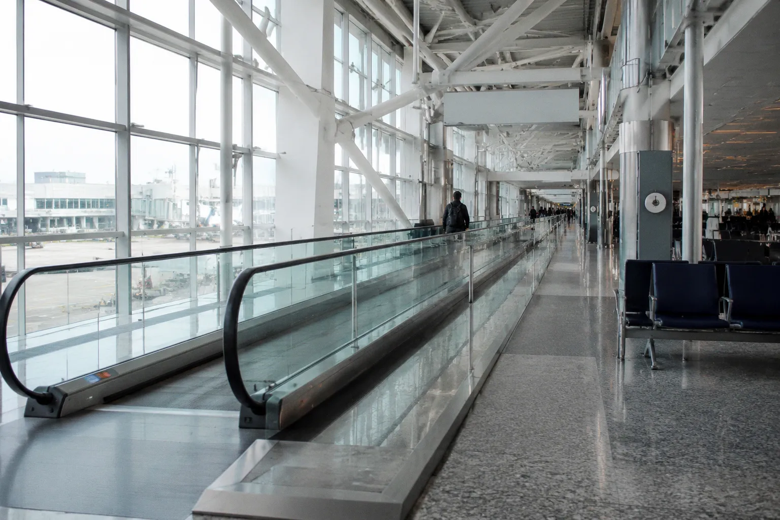 Select Your UK Transit Visa Based on 3 Layover Scenarios